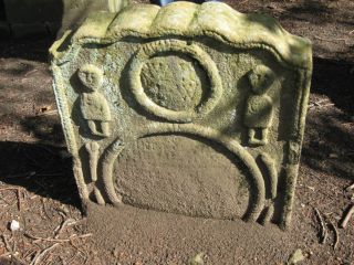 Torphican churchyard